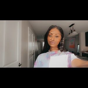 Meet your Posher, Vidya